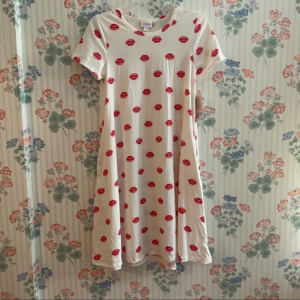 Lularoe NEW WITH TAGS KISSES Jessie XXS